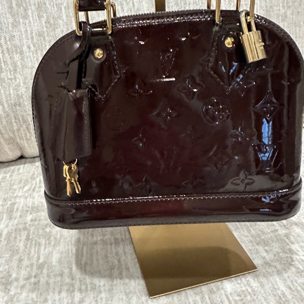 💎✨EXCELLENT 💎✨LOUIS VUITTON  Monogram Vernis Alma BB w/DUSTY/COA - Picture 14 of 16
